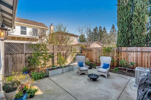 693 Decanter Cir, Windsor, CA 95492 photo 37