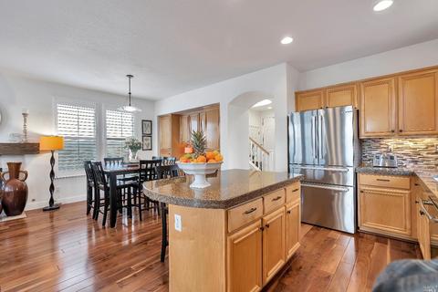 693 Decanter Cir, Windsor, CA 95492 photo 16