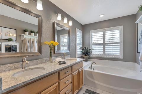 693 Decanter Cir, Windsor, CA 95492 photo 27