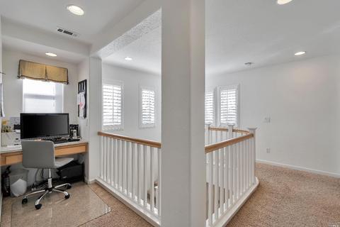 693 Decanter Cir, Windsor, CA 95492 photo 23