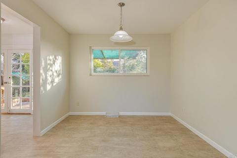 744 Ely Blvd S, Petaluma, CA 94954 photo 8
