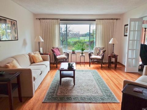 307 Dryden Dr, Vallejo, CA 94591 photo 3