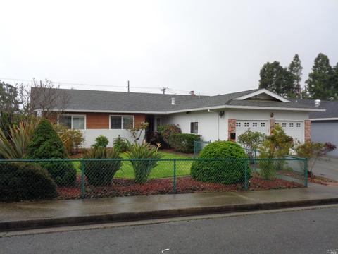 307 Dryden Dr, Vallejo, CA 94591 photo 2