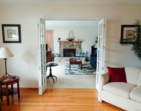 307 Dryden Dr, Vallejo, CA 94591 photo 5