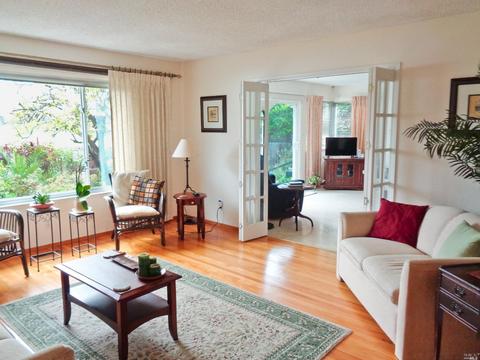 307 Dryden Dr, Vallejo, CA 94591 photo 4