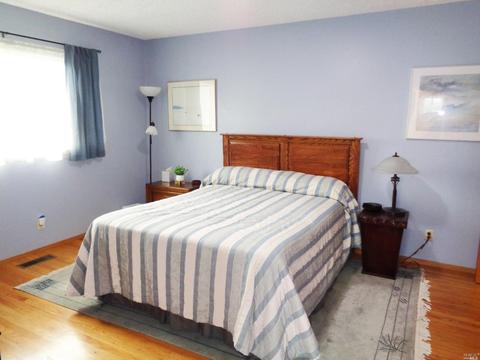 307 Dryden Dr, Vallejo, CA 94591 photo 18