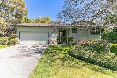 14 Oak Ln, Fairfield, CA 94534