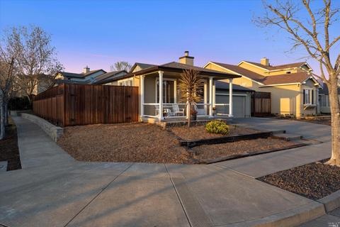 198 Decanter Cir, Windsor, CA 95492 photo 6