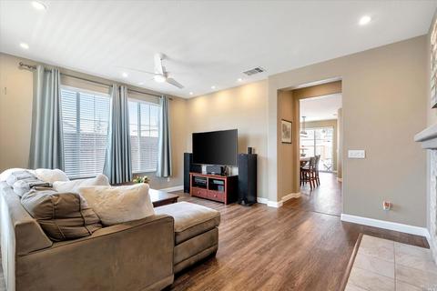 198 Decanter Cir, Windsor, CA 95492 photo 14
