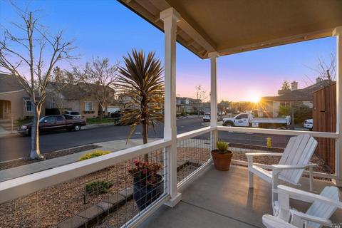 198 Decanter Cir, Windsor, CA 95492 photo 7
