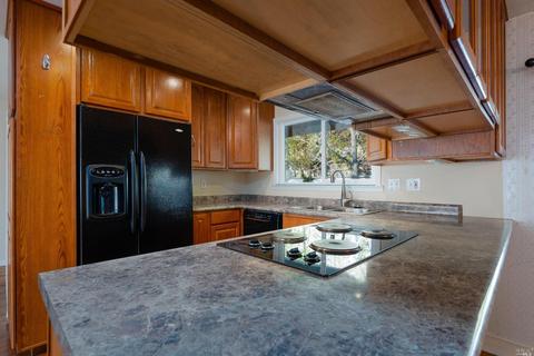 625 Watson Rd, Ukiah, CA 95482 photo 10