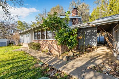 625 Watson Rd, Ukiah, CA 95482 photo 1
