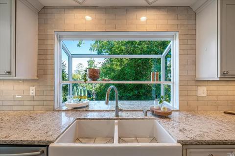 142 Ridge Rd, Fairfax, CA 94930 photo 9