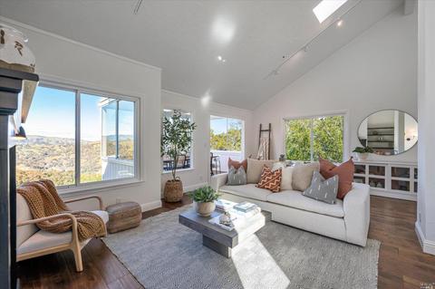 142 Ridge Rd, Fairfax, CA 94930 photo 3