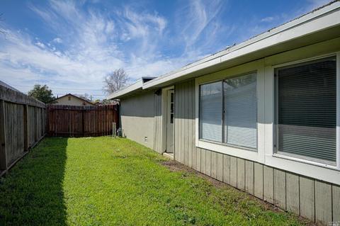 1124 Hayes St, Fairfield, CA 94533 photo 23