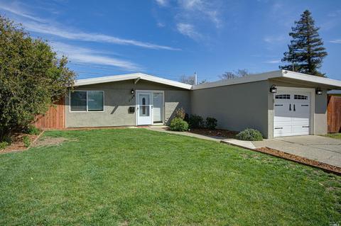 1124 Hayes St, Fairfield, CA 94533 photo 1
