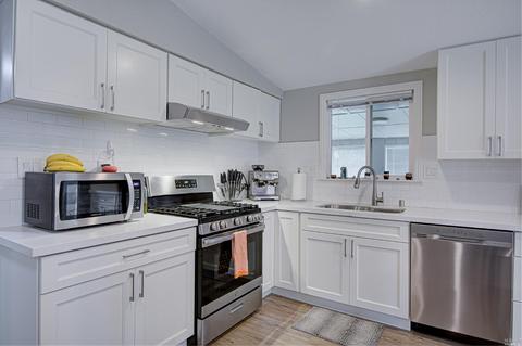 1124 Hayes St, Fairfield, CA 94533 photo 8