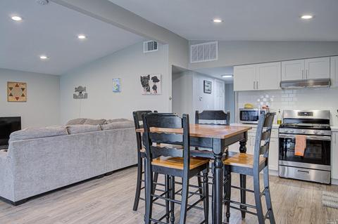 1124 Hayes St, Fairfield, CA 94533 photo 9