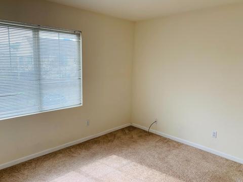 586 Versailles Ln, Fairfield, CA 94534 photo 25