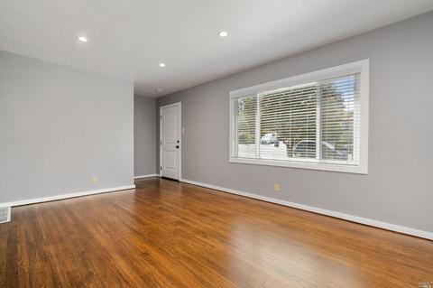 1410 Magazine St, Vallejo, CA 94591 photo 10