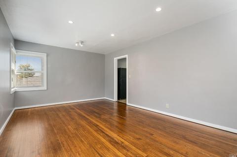 1410 Magazine St, Vallejo, CA 94591 photo 11