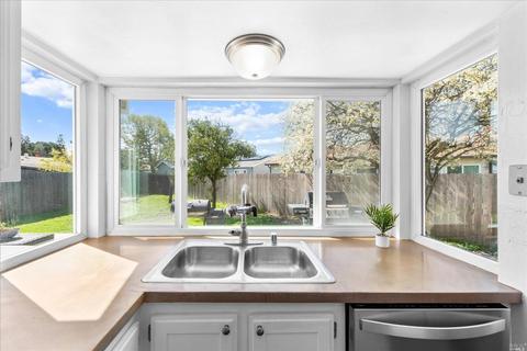 1215 Mallard Ct, Fairfield, CA 94533 photo 17