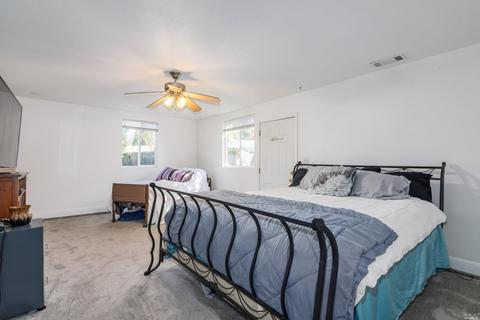 210 Hampshire St, Vallejo, CA 94590 photo 11
