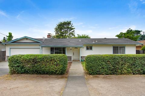 358 Lake St, Sonoma, CA 95476