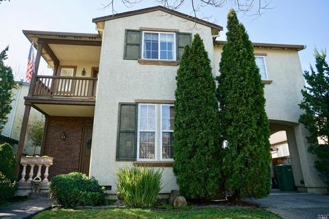 259 Bouquet Cir, Windsor, CA 95492