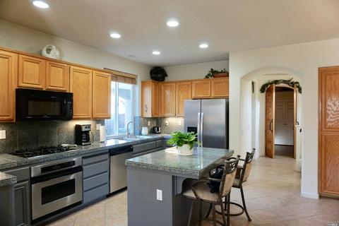 259 Bouquet Cir, Windsor, CA 95492 photo 3