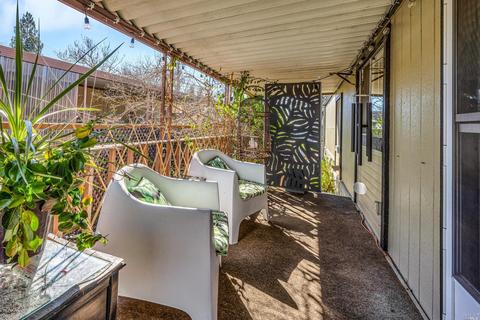 8013 Cliffrose St, Windsor, CA 95492 photo 4
