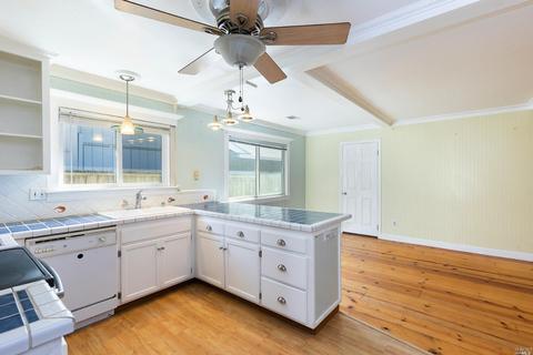 825 Stellar Ln, Windsor, CA 95492 photo 5