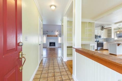 825 Stellar Ln, Windsor, CA 95492 photo 2