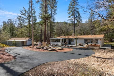 8404 Saddle Rd, Kelseyville, CA 95451