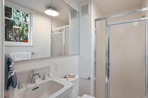261 Glen Dr, Sausalito, CA 94965 photo 23