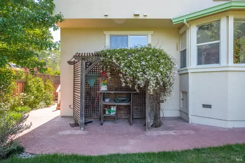 706 Hunt Ave, Saint Helena, CA 94574 photo 16