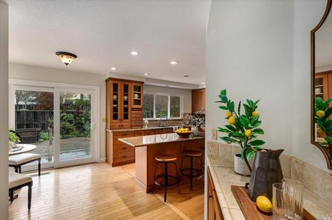 323 Troon Dr, Napa, CA 94558 photo 33
