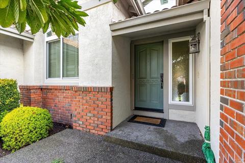 323 Troon Dr, Napa, CA 94558 photo 5