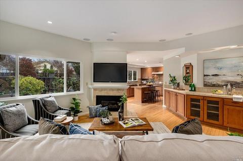 323 Troon Dr, Napa, CA 94558 photo 15