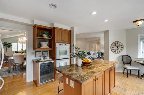 323 Troon Dr, Napa, CA 94558 photo 13