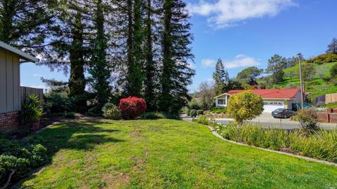 136 Lancaster Way, Vallejo, CA 94591 photo 2