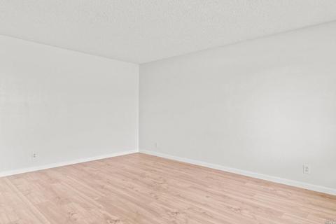 137 Dan Ct, Vallejo, CA 94591 photo 18