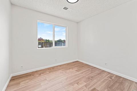 137 Dan Ct, Vallejo, CA 94591 photo 22