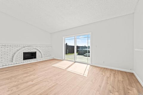 137 Dan Ct, Vallejo, CA 94591 photo 15