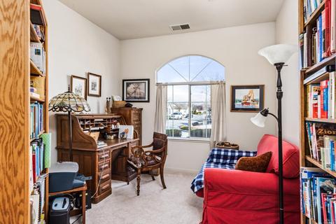 802 Fred Waring Ct, Windsor, CA 95492 photo 6