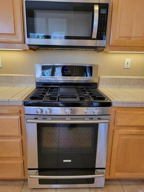 7901 Ruinart Ct, Vallejo, CA 94591 photo 12