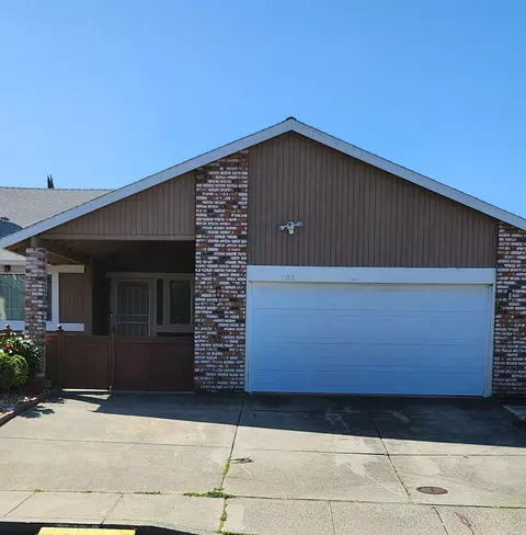 785 Sequoia Dr, Fairfield, CA 94533 photo 3