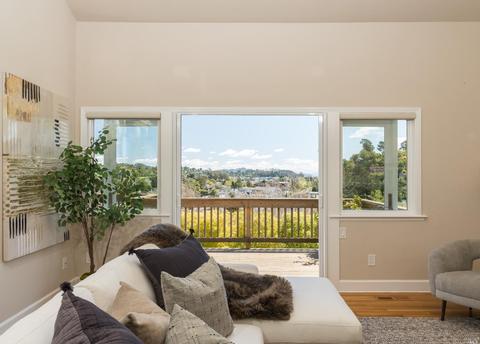 6 Robertson Ter, Mill Valley, CA 94941 photo 3