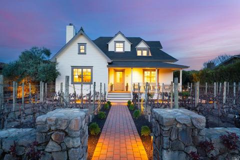 1015 Pratt Ave, Saint Helena, CA 94574