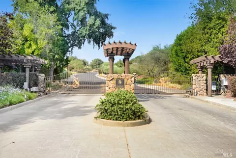 184 Stone Mountain Cir, Napa, CA 94558 photo 62